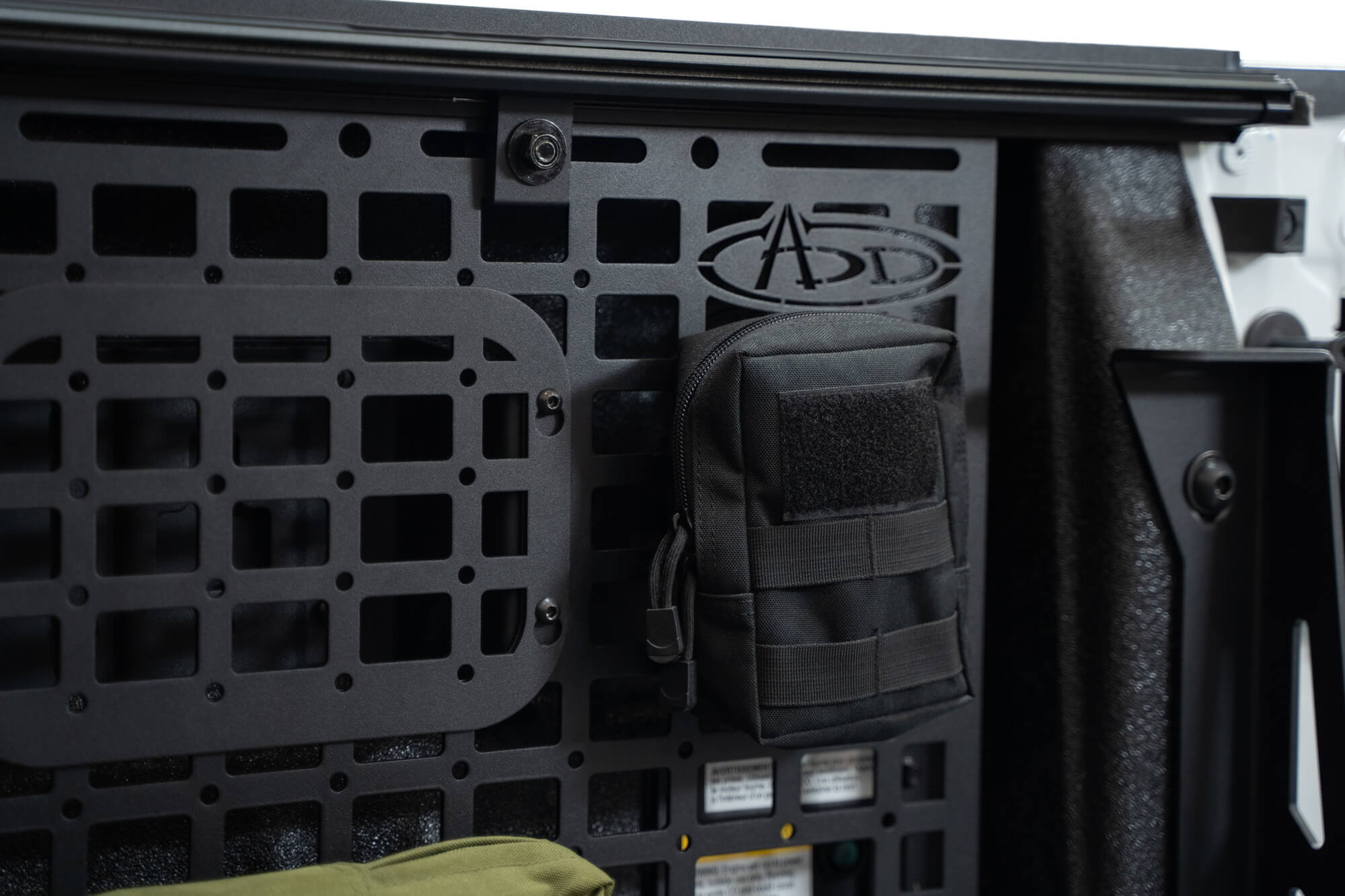 2023-2025 Ford Super Duty Bed Side Molle Panels
