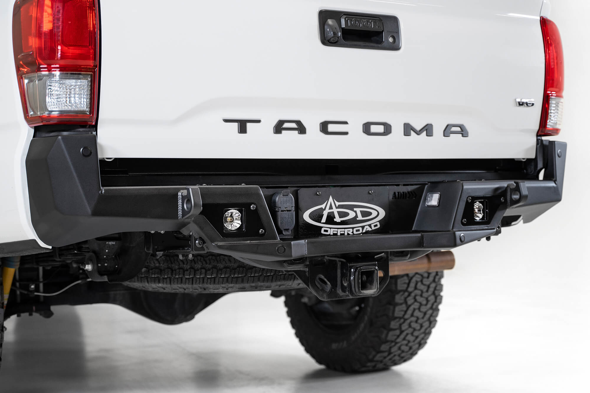 2016-2022-Toyota-Tacoma-rear-bumper