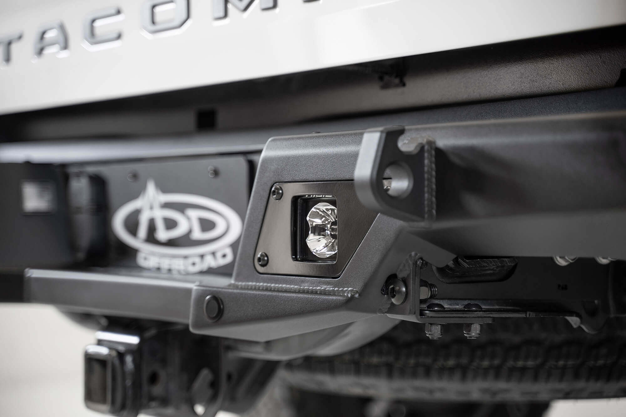 2019-Toyota-Tacoma-aftermarket-rear-bumper