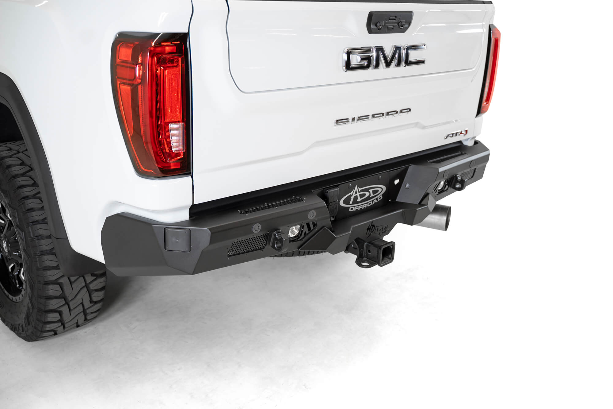 2020-Chevy-2500-rear-bumper