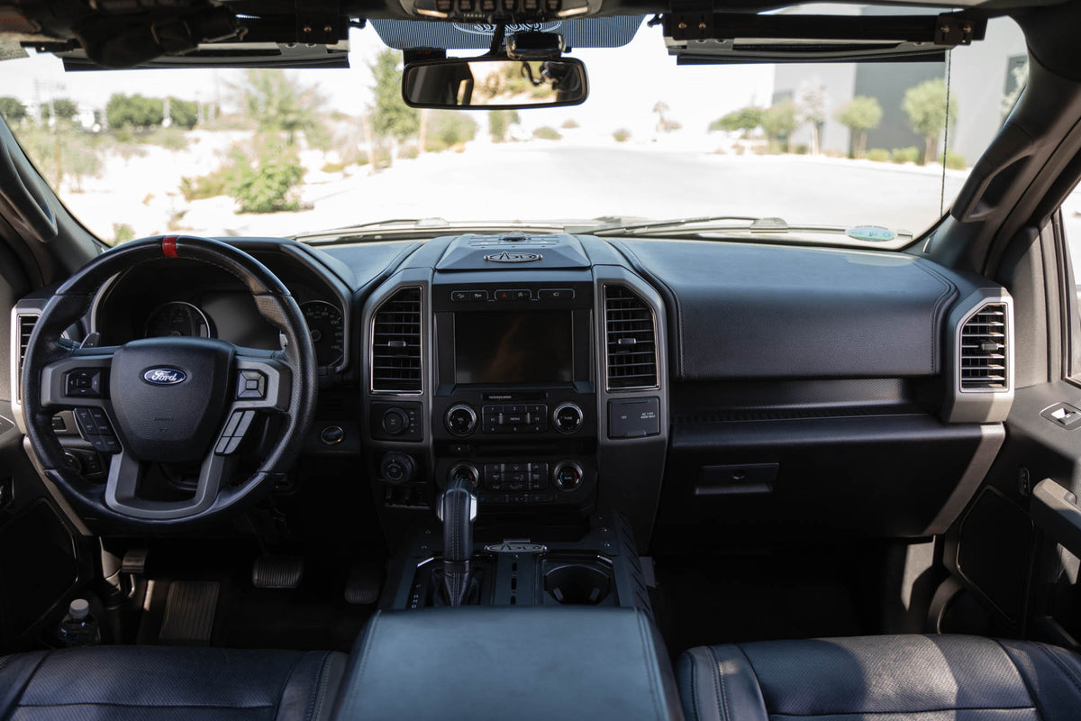 2015-2020 Ford F-150, Raptor, and 2017-2022 Super Duty Digital Device Dash Mount