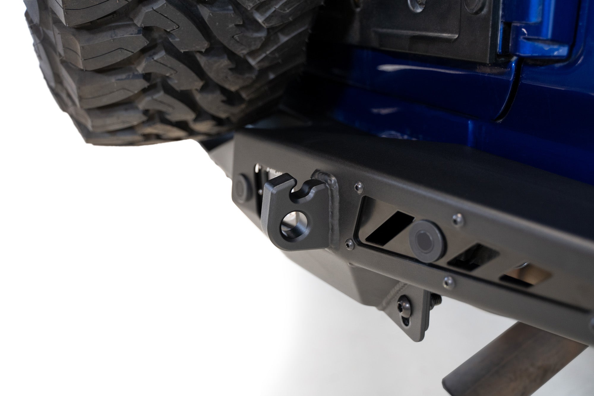 Clevis mount on the Stealth Fighter Rear Bumper for the Jeep Wrangler JL