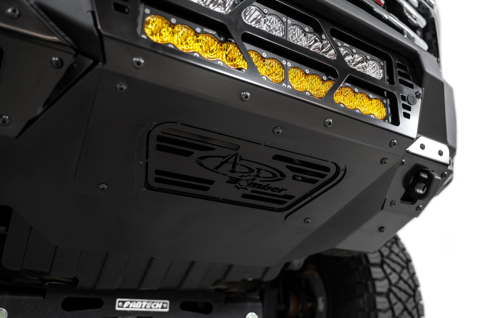 2020-2023 Chevy 2500/3500 Bomber Front Bumper (20 Inch Lights)