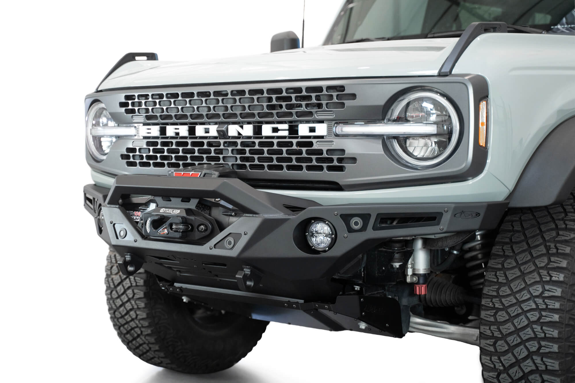 2021-2023 Ford Bronco Krawler Front Bumper Bull Bar protecting the winch.