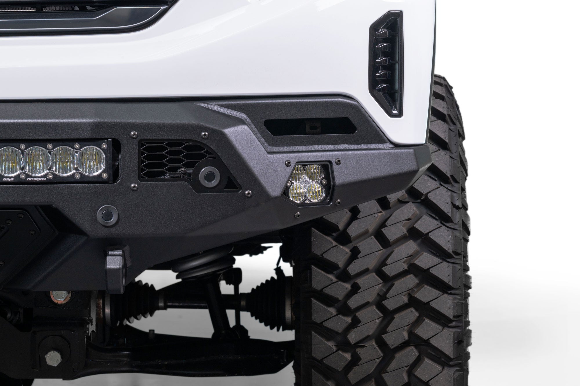 Side pod cutouts on the GMC Sierra 1500 Stealth Fighter Front Bumper 