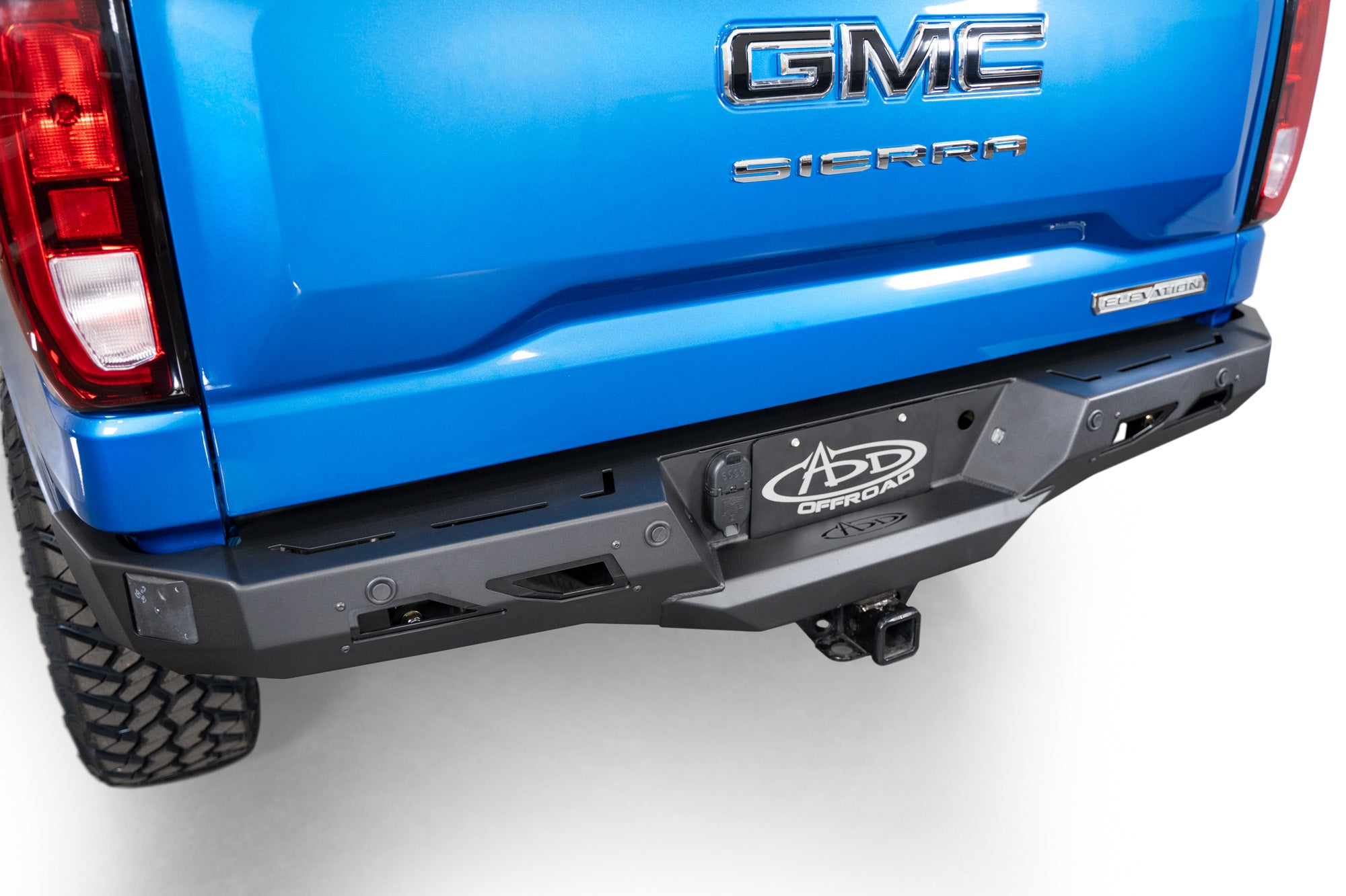 Trailer plugs and tow hitch retained Black Label Rear Bumper for the 2022-2024 Chevy/GMC 1500
