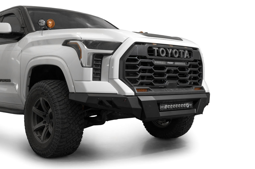 2022_Toyota-Tundra-Black-Label