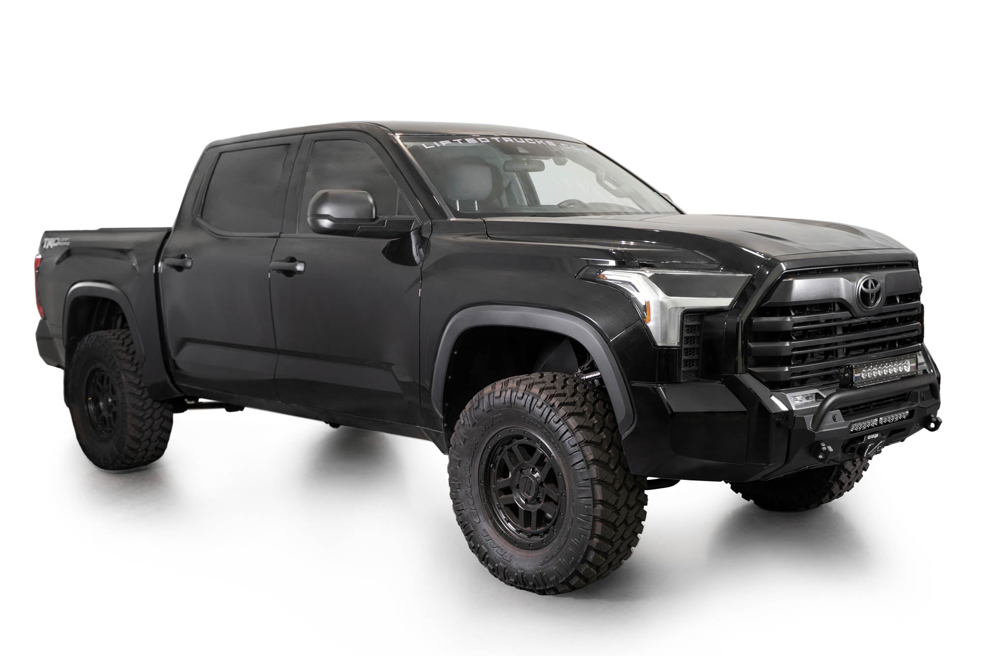 Full-truck view with Stealth Center Mount Front Bumper w Top Hoop for the 3rd Gen Toyota Tundra