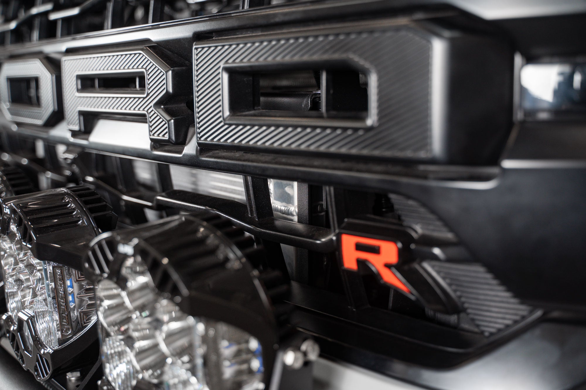 2023+ Ford F150 Raptor R - High-Mount Performance Heat Exchanger Kit