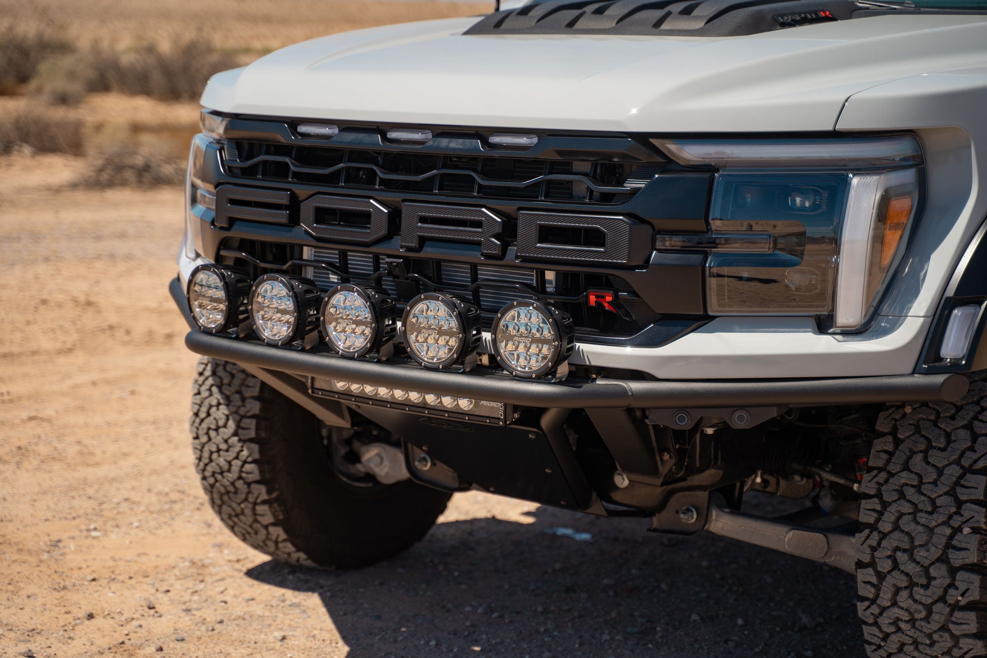2021+ Ford F-150 Raptor Pro Plus Frame Cut Front Bumper | 20-inch Light Bar