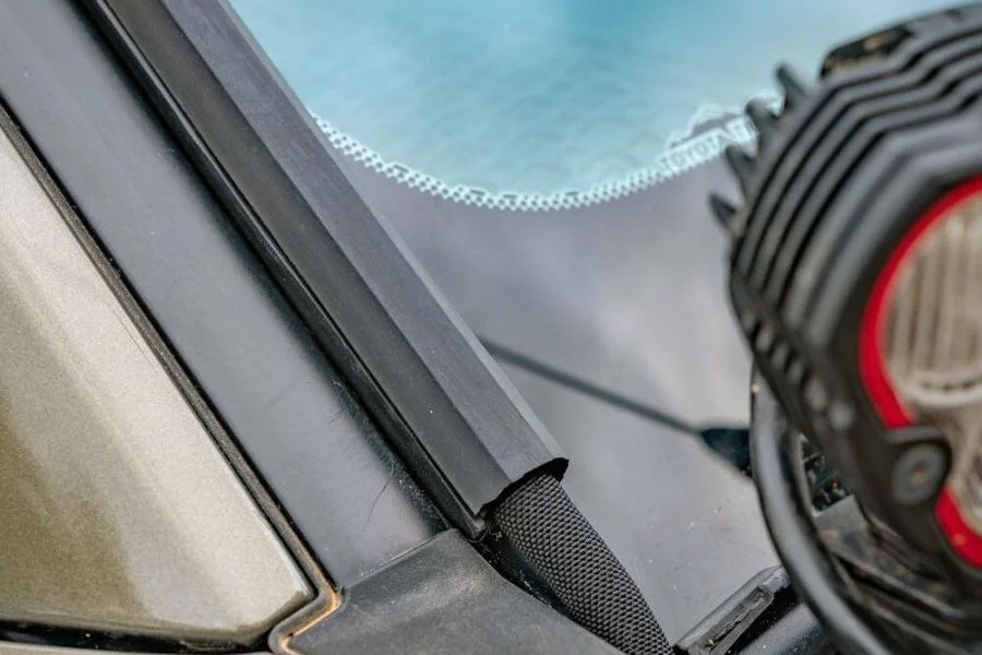 KC Universal Wire Hider