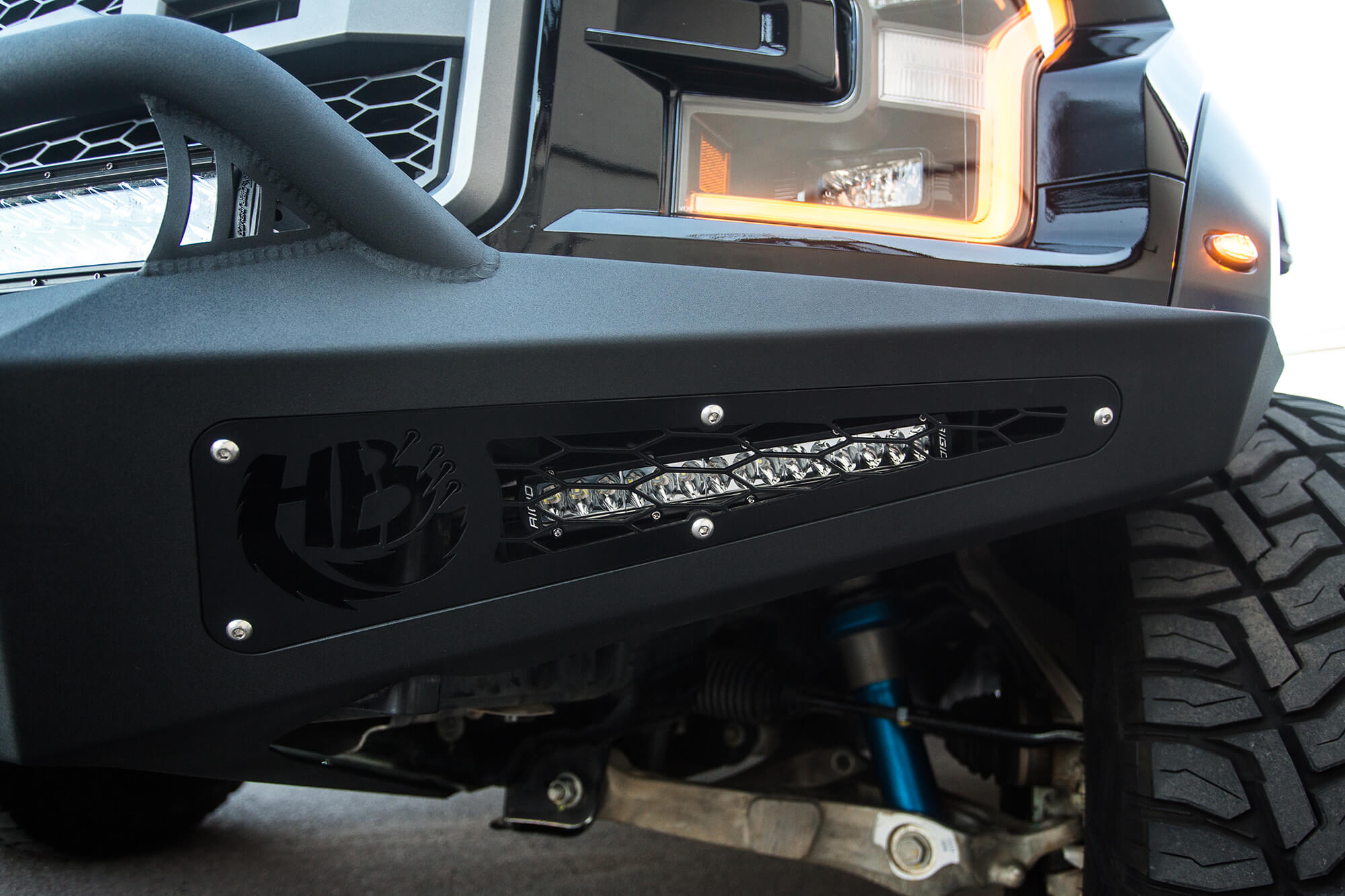 2017-ford-raptor-aftermarket-bumper 