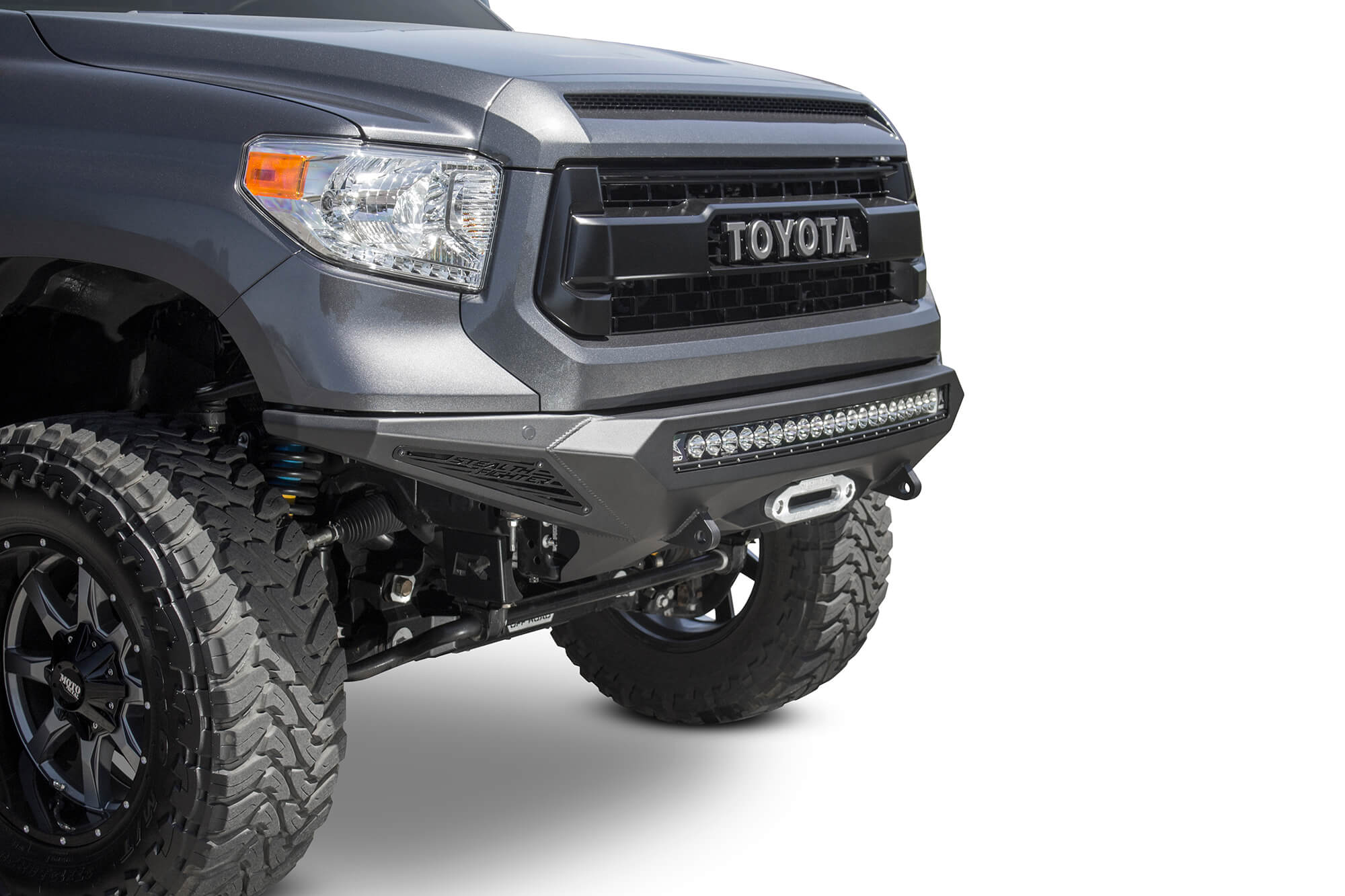 2018-toyota-tundra-winch-bumper 