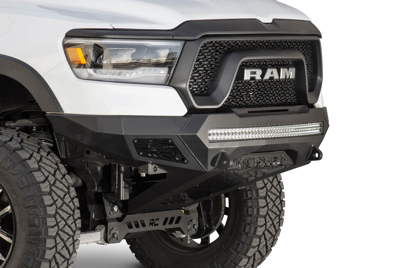 2019-RAM-Rebel-custom-bumper-with-sensors 
