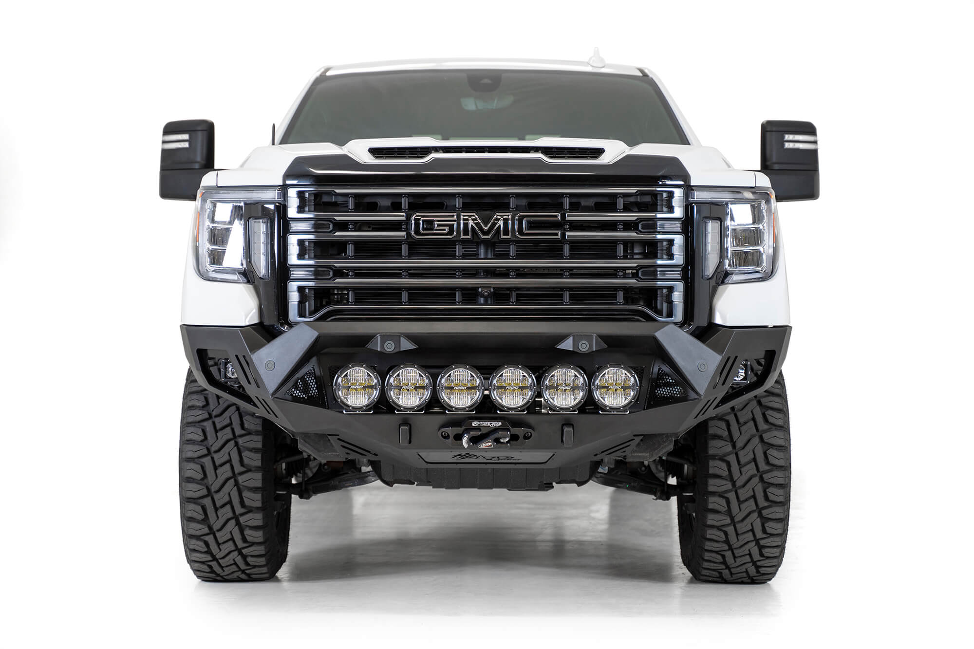 2020-GMC-Sierra-2500-front-bumper 