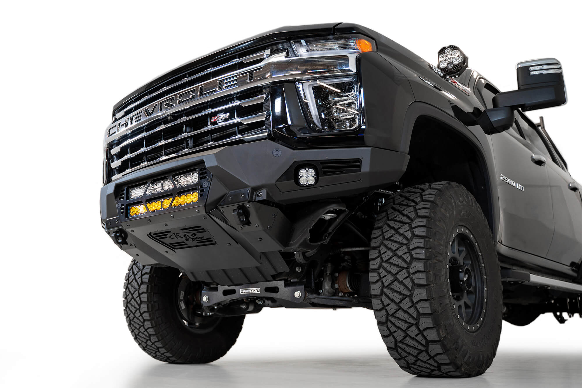 2020-2023 Chevy 2500/3500 Bomber Front Bumper (20 Inch Lights)