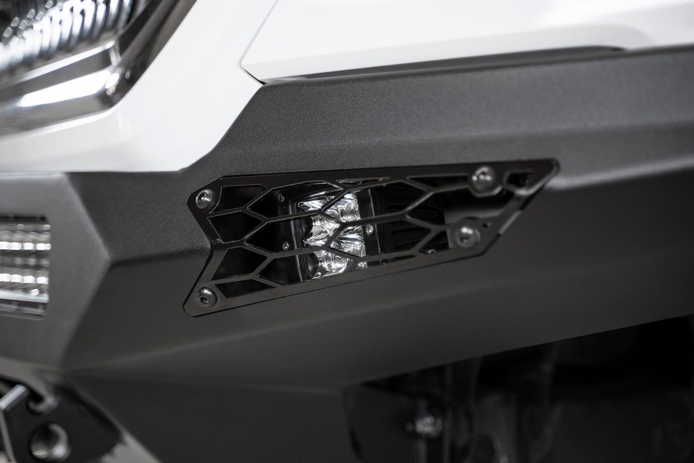 Toyota-Tacoma-front-bumpers 