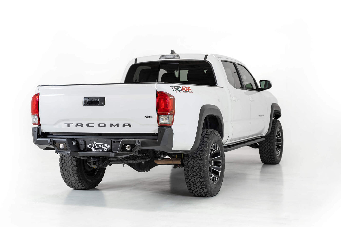Toyota-Tacoma-rear-bumper 