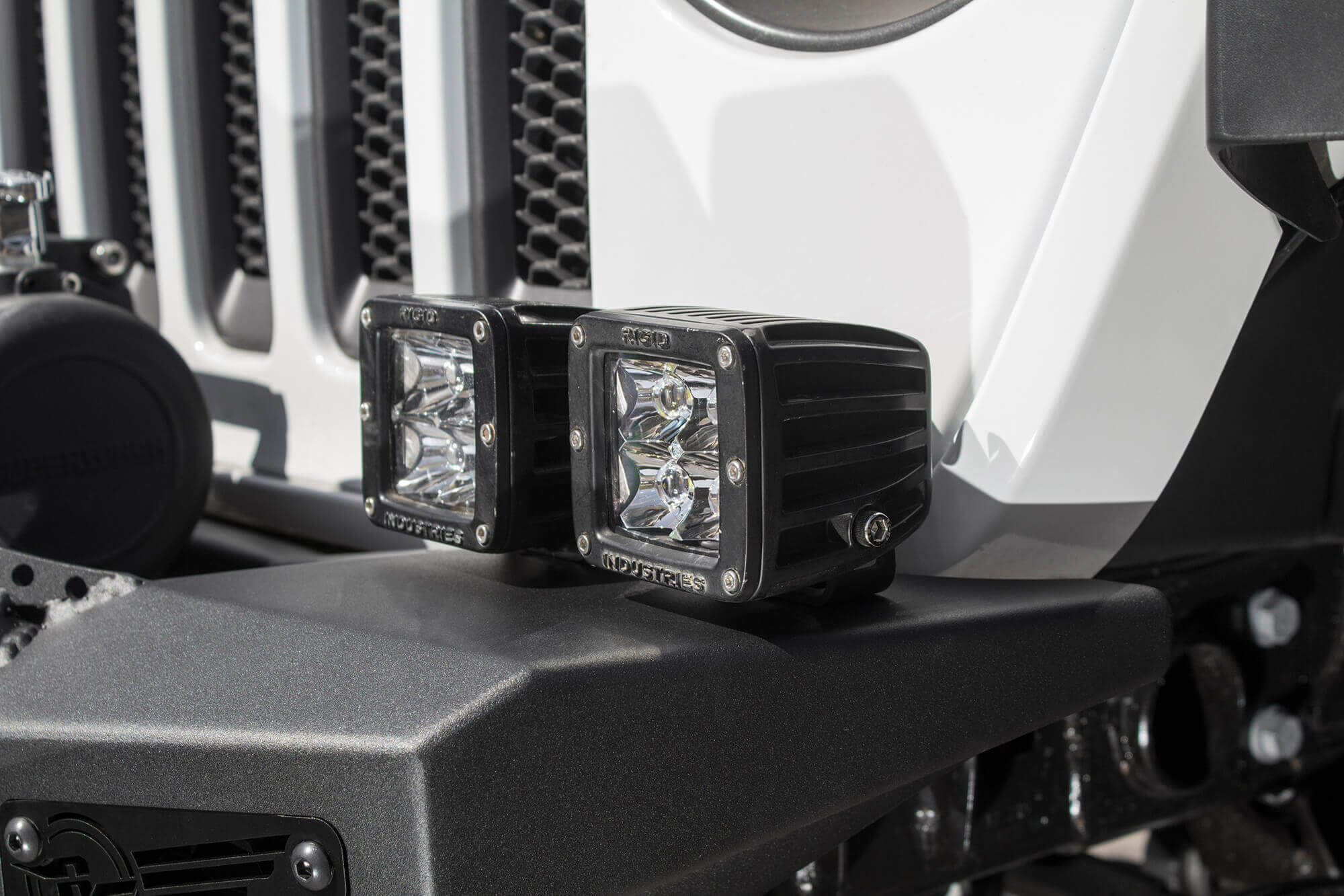 jeep-jl-wrangler-front-bumper